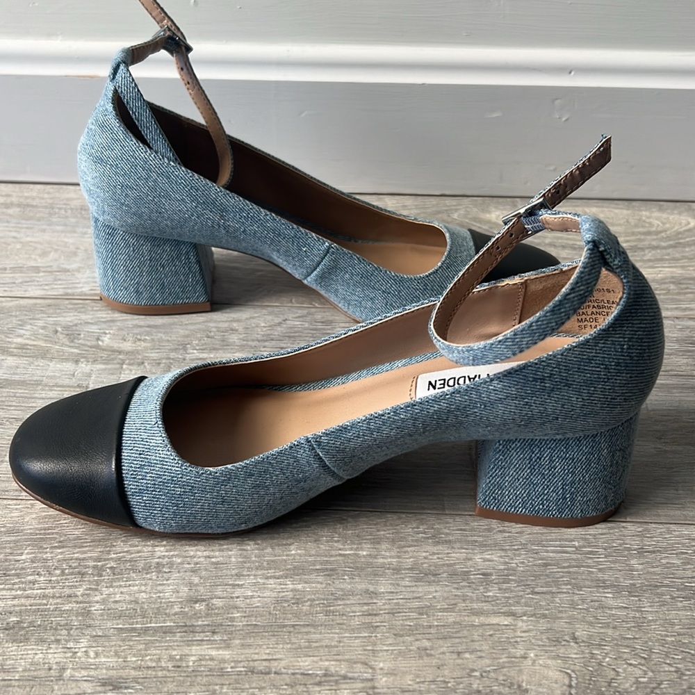 NEW! STEVE MADDEN two-toned denim and black cap toe Mary Janes